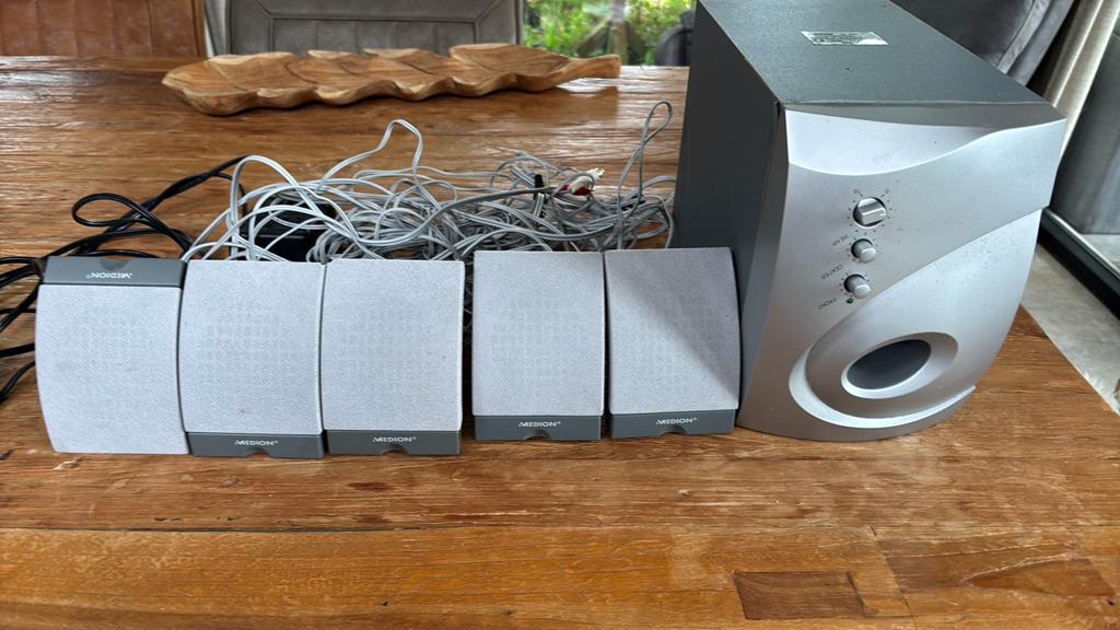 5.1 luidsprekerset van Medion, Ophalen of Verzenden, Front, Rear of Stereo speakers, Overige merken