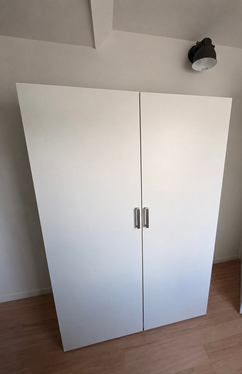 Nette kledingkast – b 120 x h 181 x d 50 cm – €75,-, Ophalen, Met deur(en), Gebruikt, 100 tot 150 cm