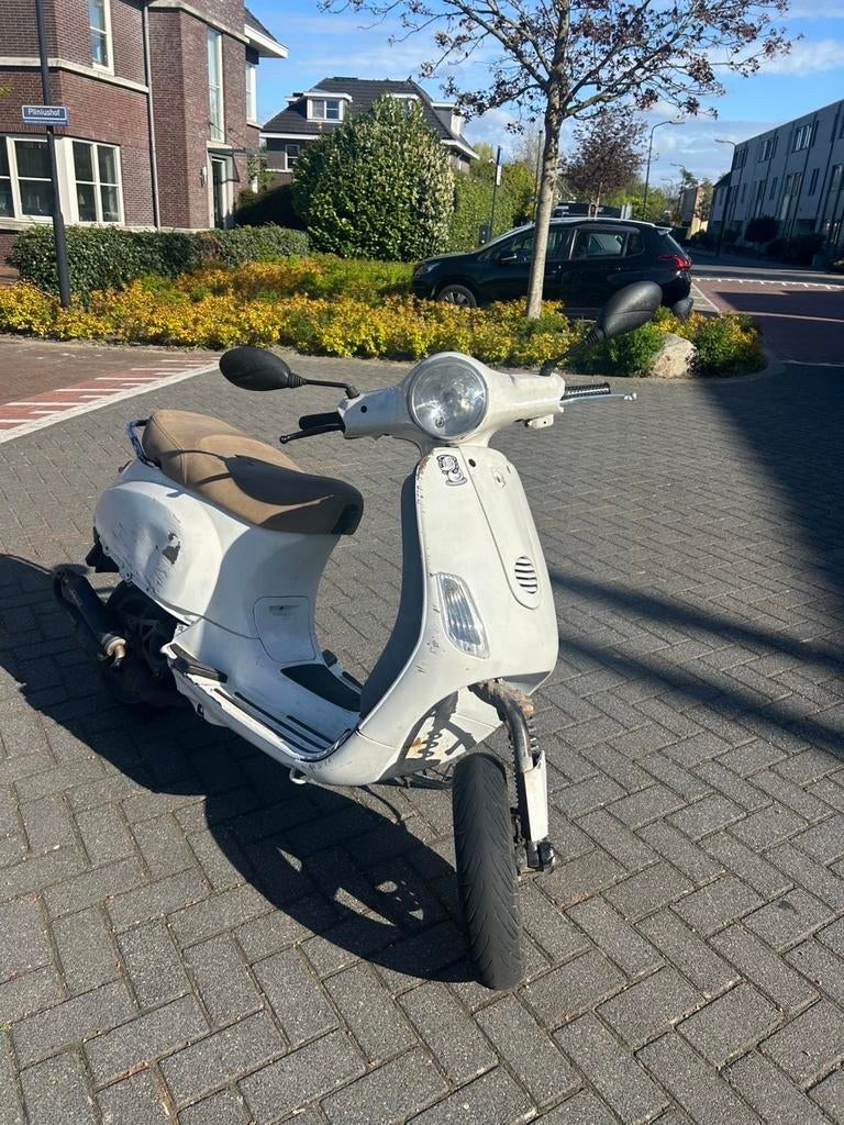 Vespa lx 70cc, Fietsen en Brommers, Snorfietsen en Snorscooters, Gebruikt, Vespa, Tweetakt, Ophalen of Verzenden