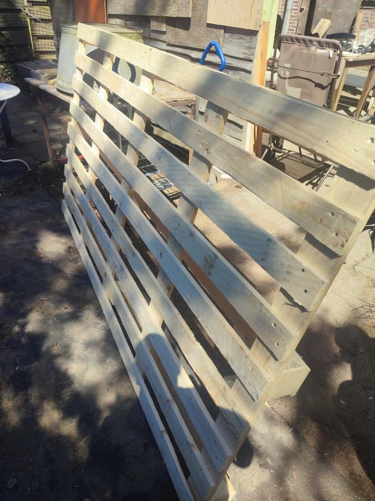 Zeer grote pallet, Ophalen, Hout, Minder dan 3 meter, 1 tot 2 meter