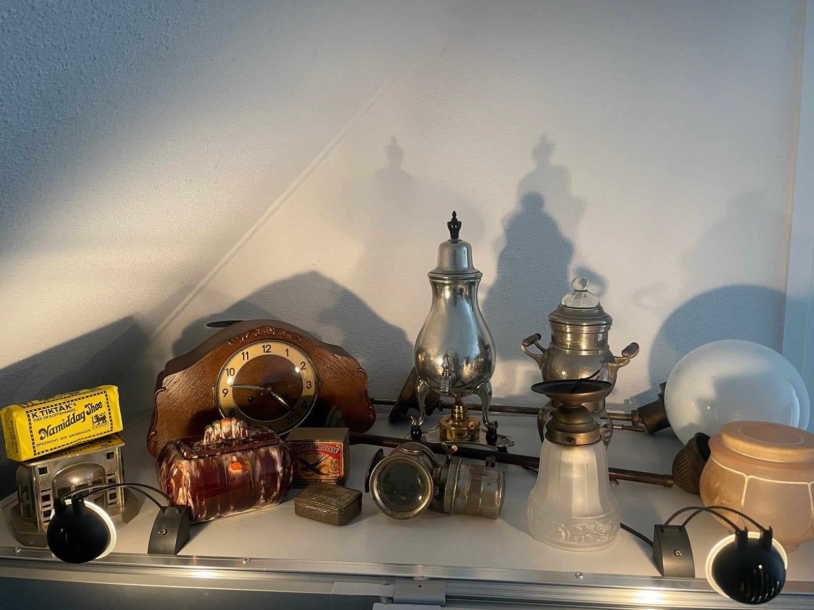 Diverse antieke en vintage decoratie en onderdelen, Ophalen