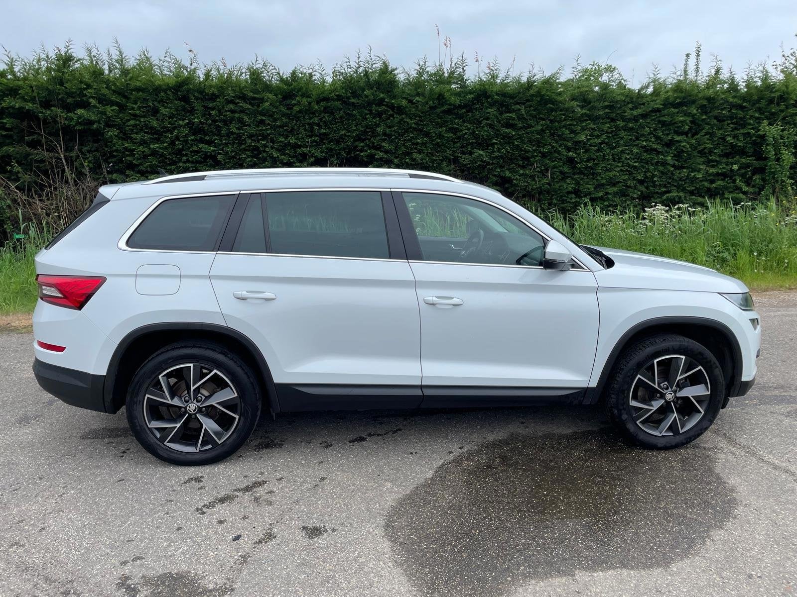 Skoda Kodiaq 1.5 TSI NAVI ECC LED STOELVERWARMING, Auto's, Euro 6, 4 cilinders, 150 pk, Bedrijf