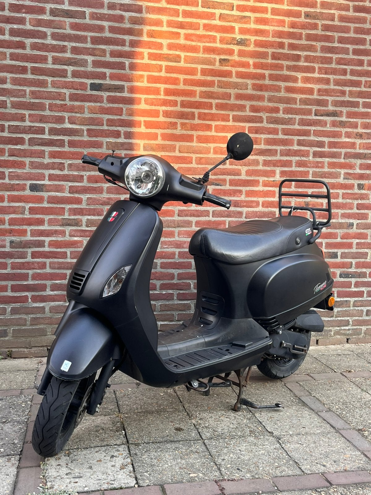 Gts Toscana pure | Blauw kenteken 5500km, Ophalen, Gebruikt, Benzine