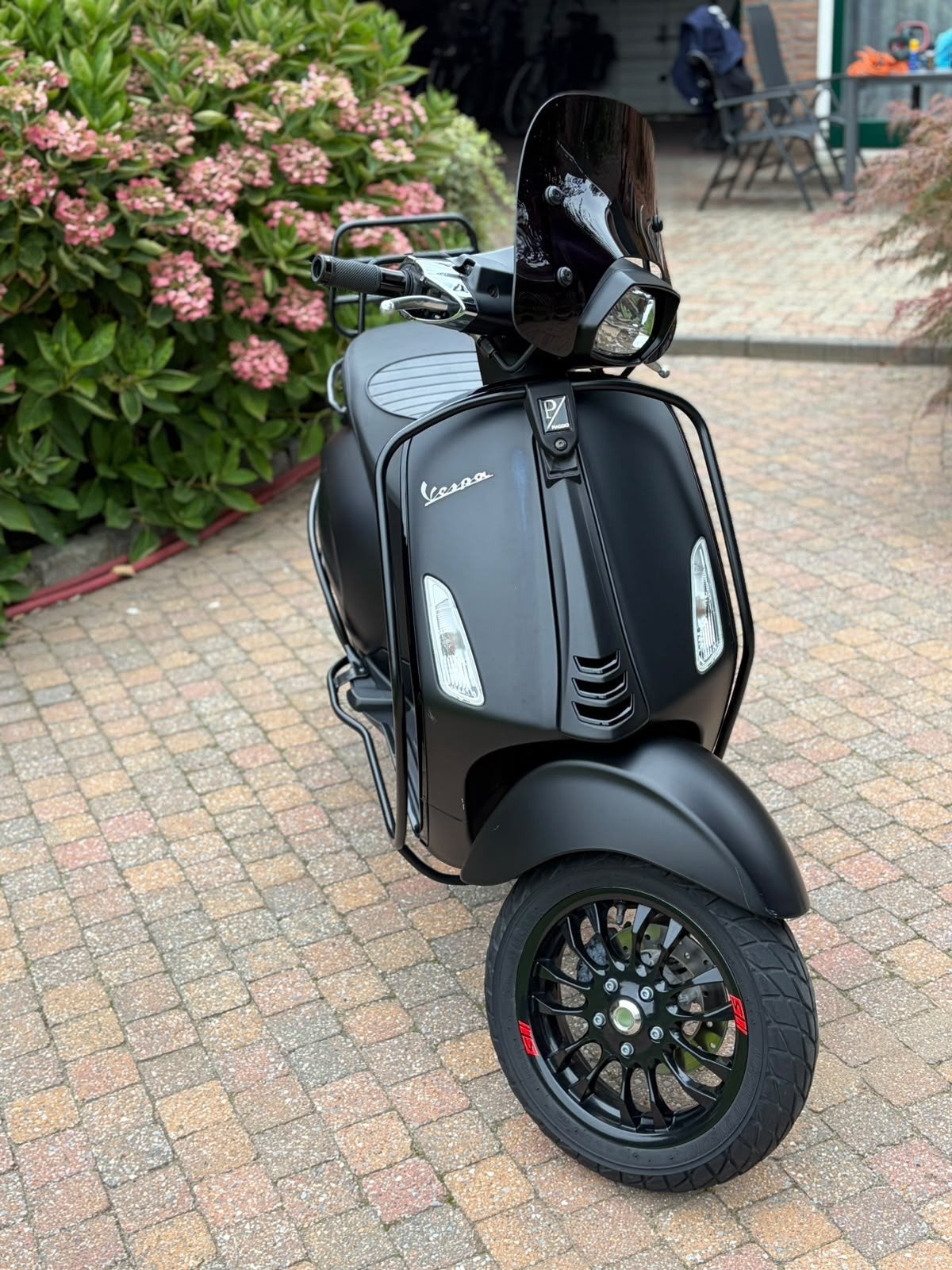Vespa Sprint Mat Zwart bouwjaar 2020, Fietsen en Brommers, Ophalen, Zo goed als nieuw, Benzine, Overige modellen