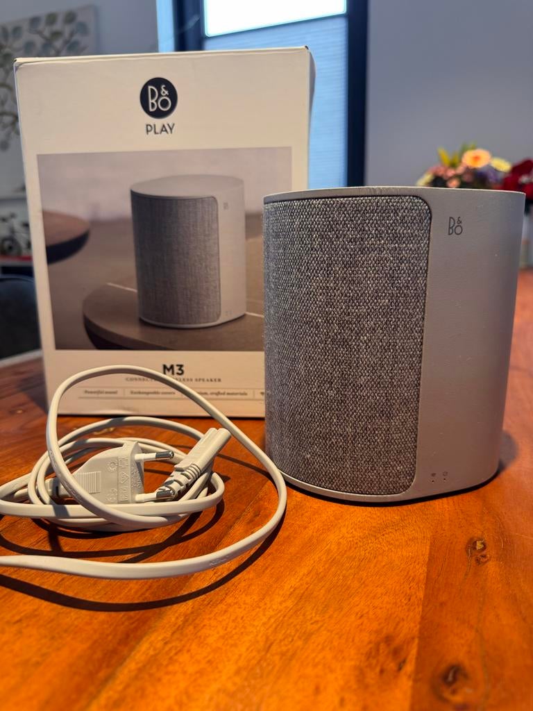 Bang & Olufsen Beoplay M3 Grijs, Gebruikt, Overige typen, Minder dan 60 watt, Ophalen