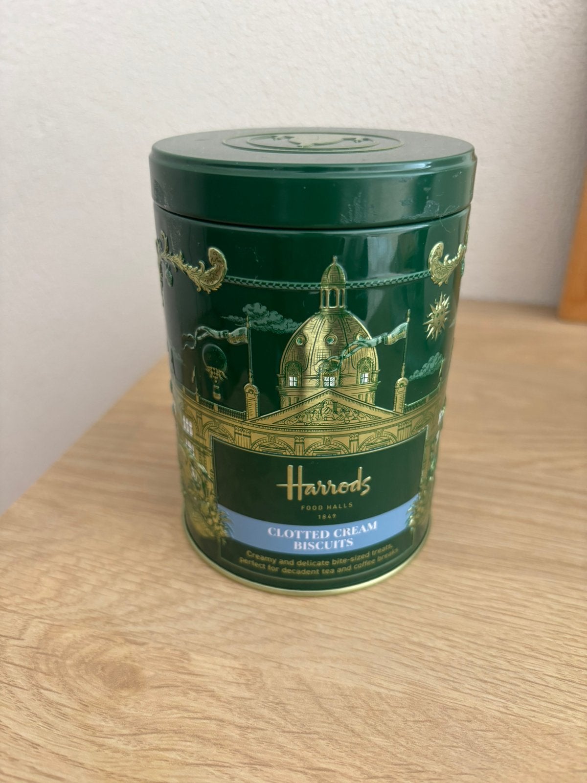 Harrods Clotted Cream Biscuits Blik, Ophalen of Verzenden, Zo goed als nieuw, Overige, Overige merken