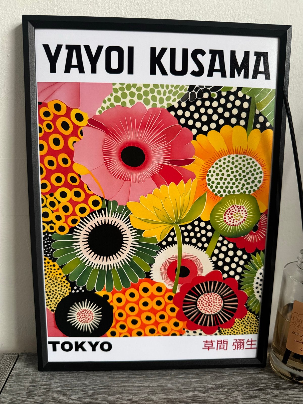 Yayoi Kusama Poster 21x30cm ingelijst nieuw, Rechthoekig Staand, Met lijst, A4 of kleiner, Nieuw