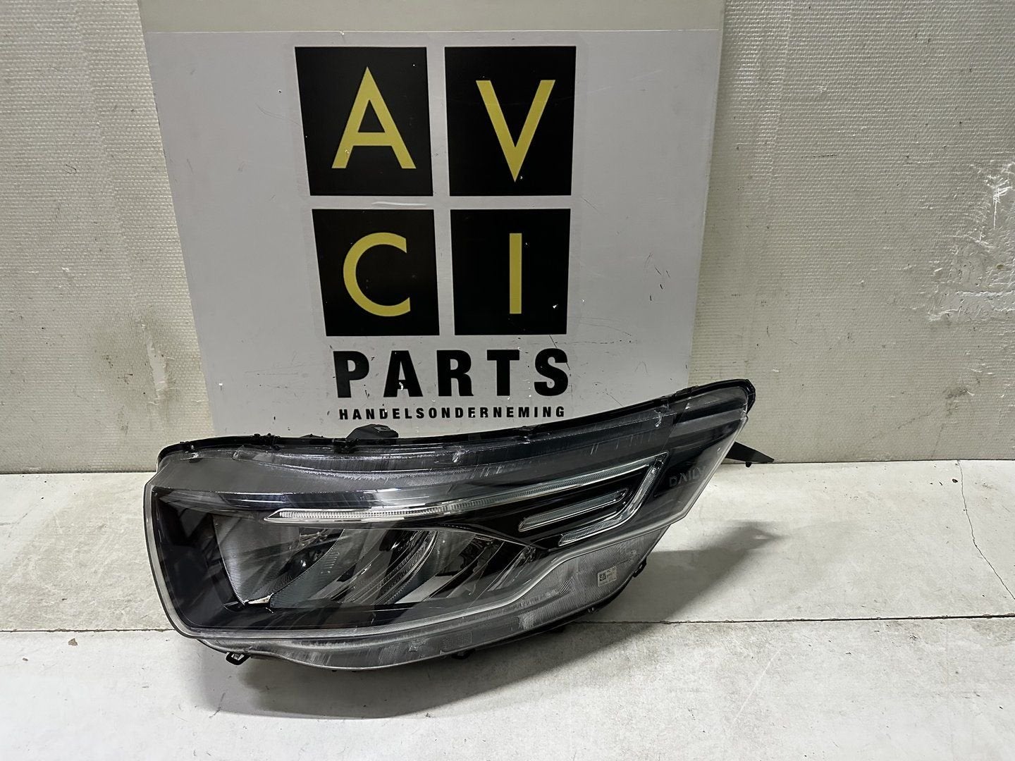 Koplamp Iveco Daily IV Facelift Full led links 05802711800, Auto-onderdelen, Verlichting, Overige automerken, Gebruikt, Ophalen of Verzenden