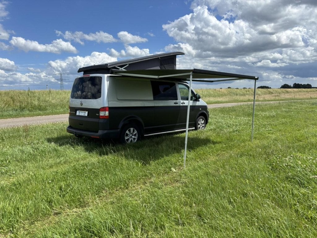 Foto 8 van Volkswagen T5 | 2015 | Euro 4 | 4 slaapplaatsen | Org.NL