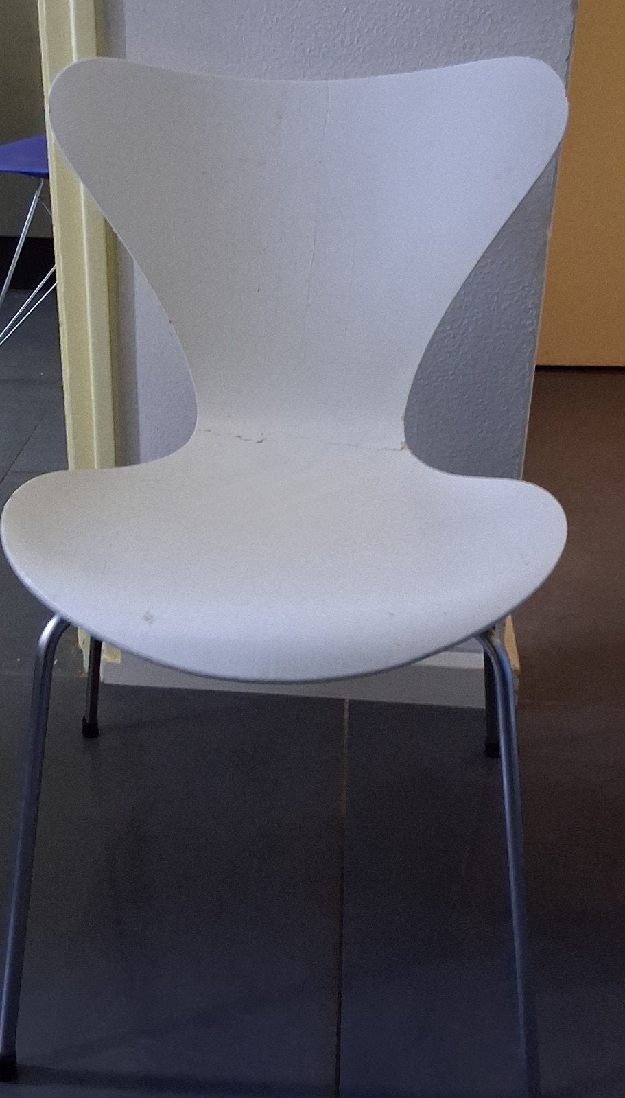 originele,defecte Fritz Hansen vlinderstoel, Huis en Inrichting, Stoelen, Ophalen, Gebruikt, Eén
