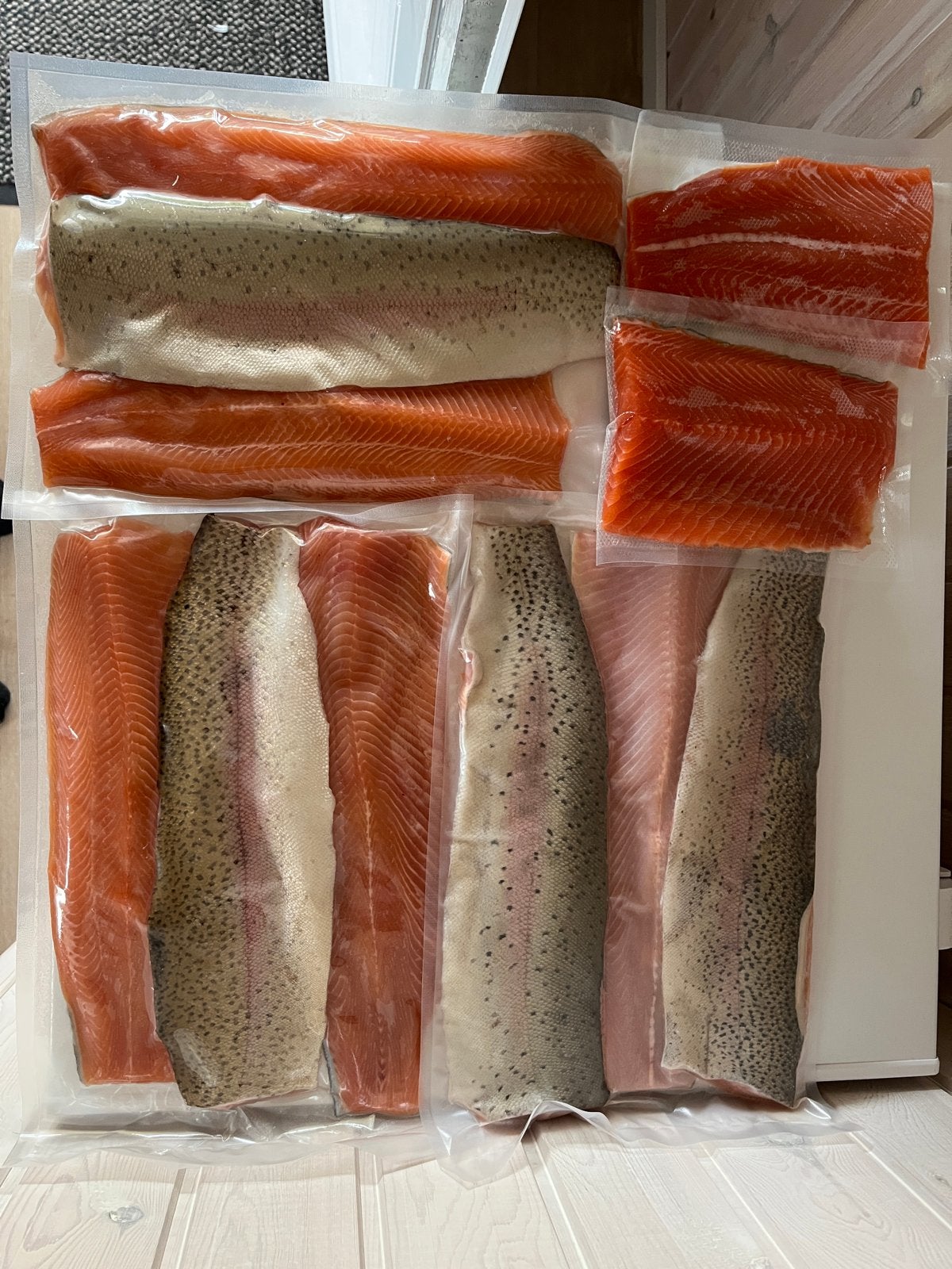 Verse, vacuüm verpakte forelfilets voor BBQ, Watersport en Boten, Hengelsport | Roofvissen, Ophalen of Verzenden