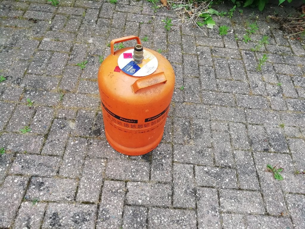 SPAANSE gasfles butaan 100% vol gratis omwisselen in Spanje, Ophalen, Zo goed als nieuw