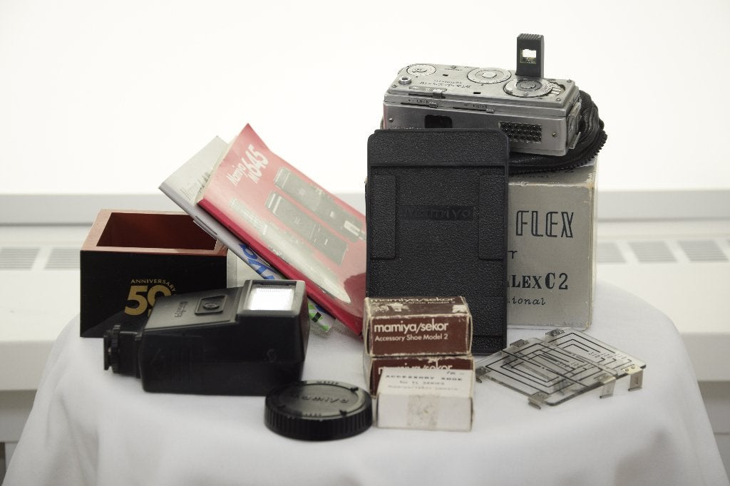 Mooie partij vintage Mamiya camera-onderdelen en accessoires, Ophalen of Verzenden, Gebruikt, Spiegelreflex, Overige Merken