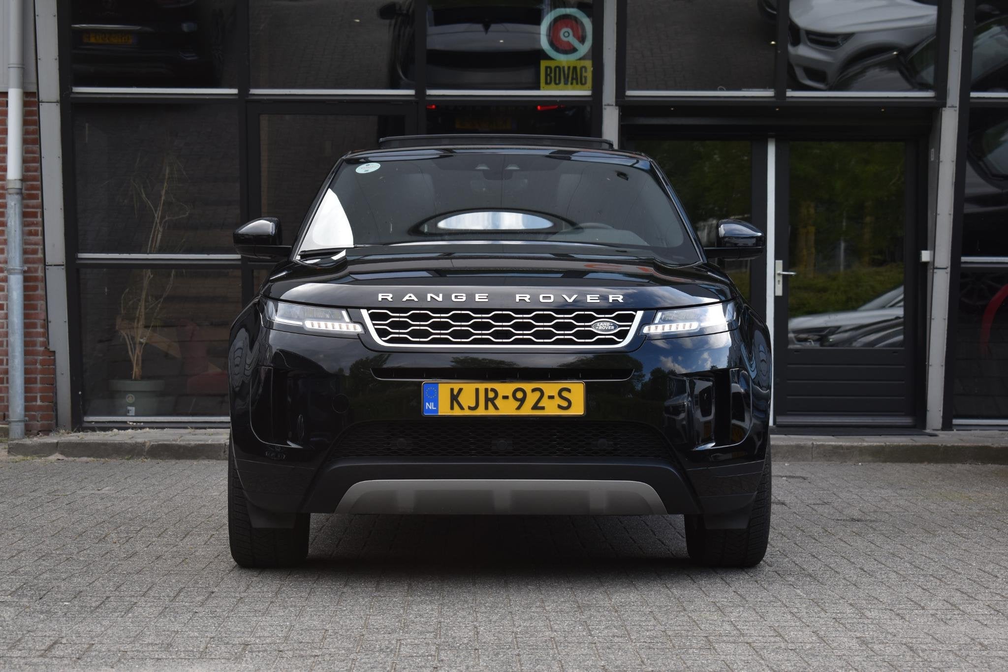Land Rover Range Rover Evoque 1.5 P300e AWD Autobiography La, Automaat, Stof, Met garantie (alle), 15 kWh