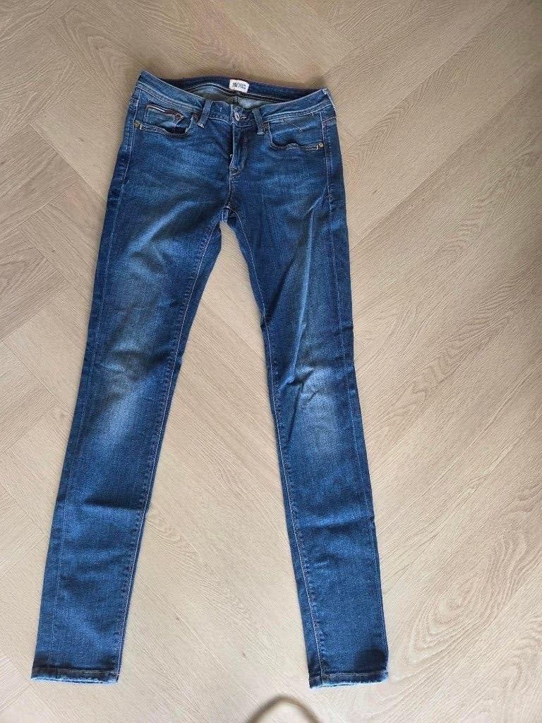 Hilfiger Denim blauwe spijkerbroek maat 29-32, Blauw, Ophalen of Verzenden, Zo goed als nieuw, W28 - W29 (confectie 36)