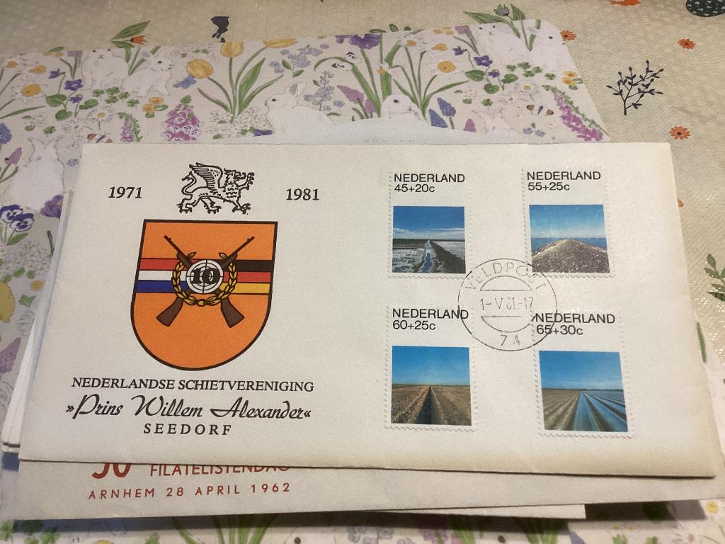No1013 Veldpost Prins Willem Alexander 1-5-1981 Heb van, Postzegels en Munten, Postzegels | Eerstedagenveloppen, Ophalen, Onbeschreven