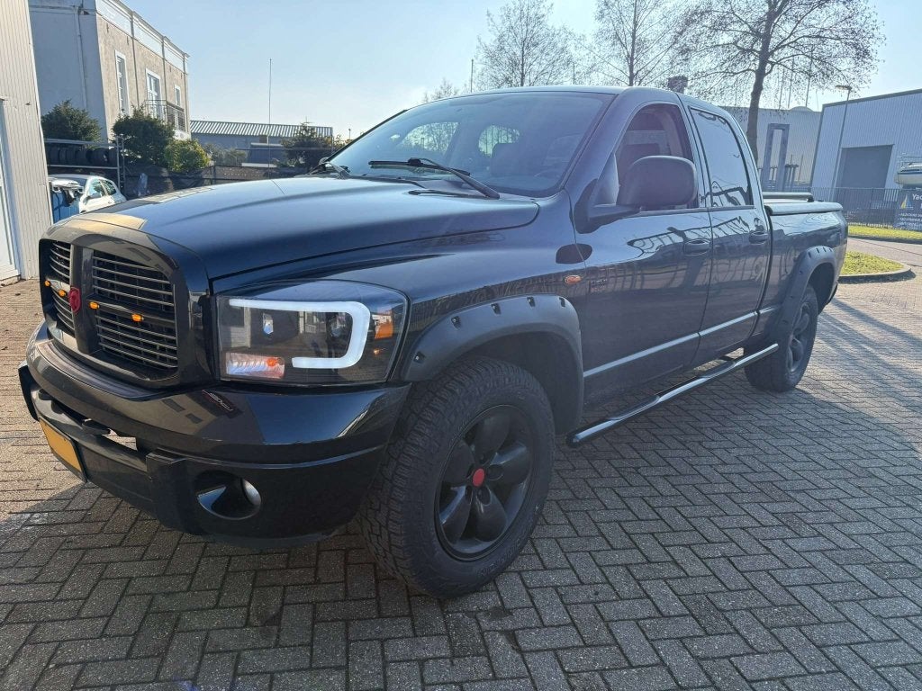 Dodge ram sidebars met steps Zwart gepoedercoat