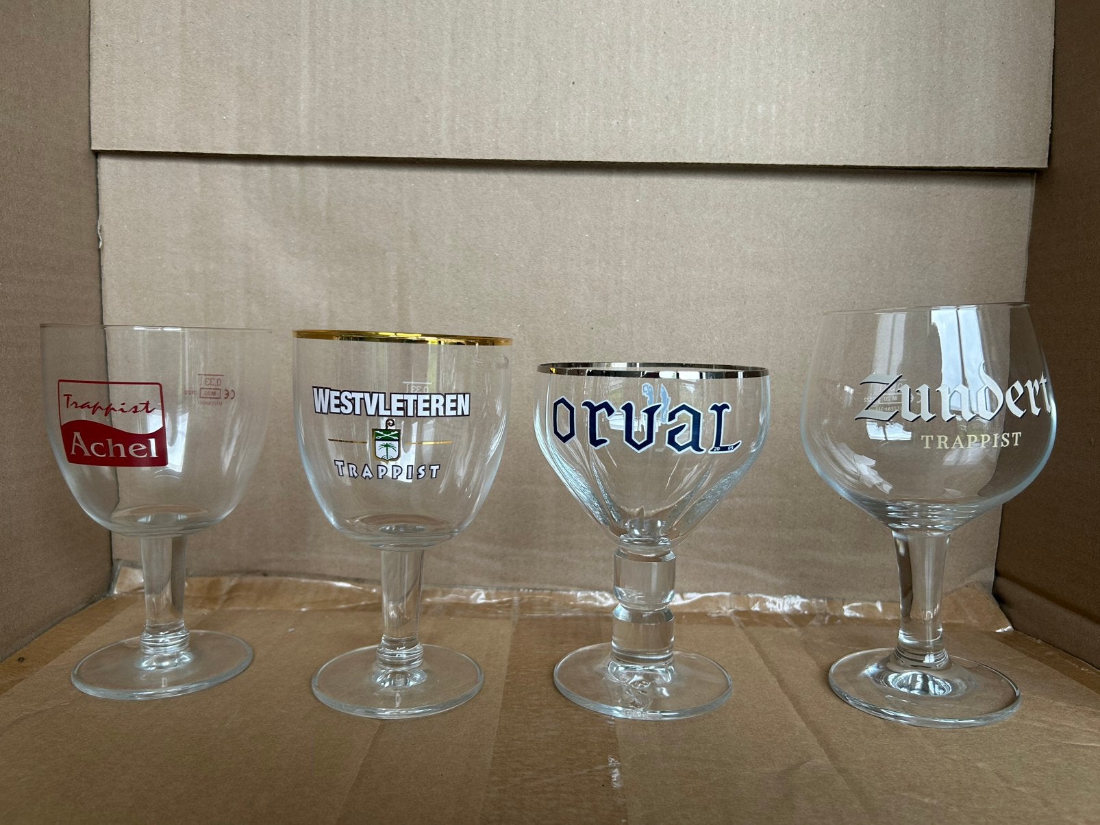 Mooi setje bierglazen, diverse trappisten, Texels, etc, Ophalen of Verzenden, Zo goed als nieuw, Glas of Glazen