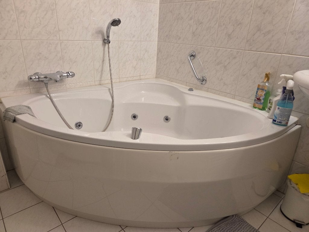 Wirlpool Bubbelbad, Ophalen, Gebruikt, Minder dan 100 cm, 25 tot 50 cm