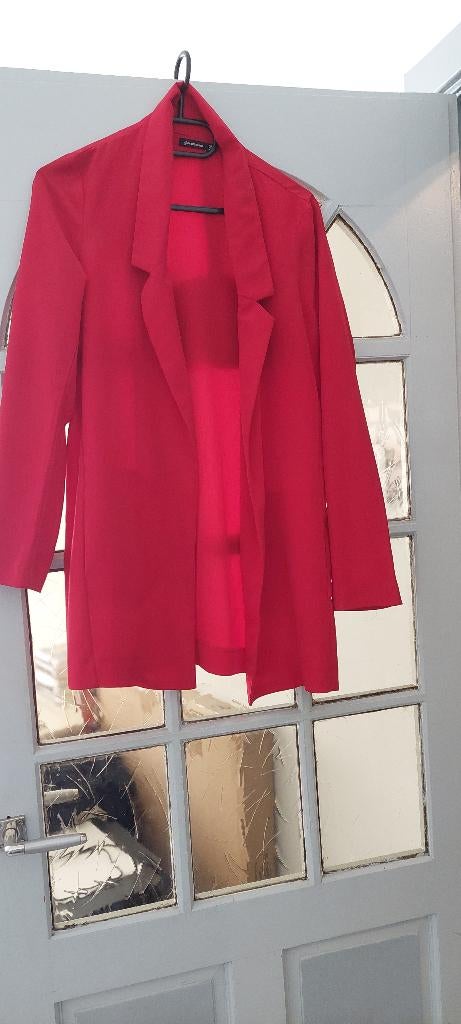 Rood Blazer Maat S (Stradivarius), Ophalen of Verzenden, Zo goed als nieuw, Maat 38/40 (M), Rood