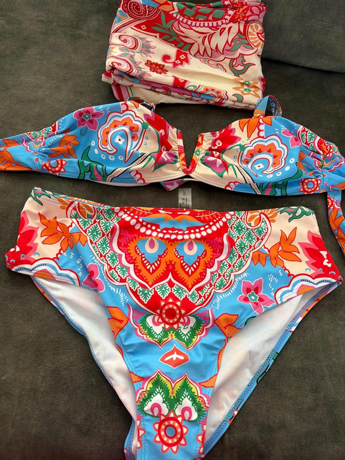 Kleurrijke Bikini Set met Kimono - Nieuw, Ophalen of Verzenden, Nieuw, Meerkleurig, Bikini