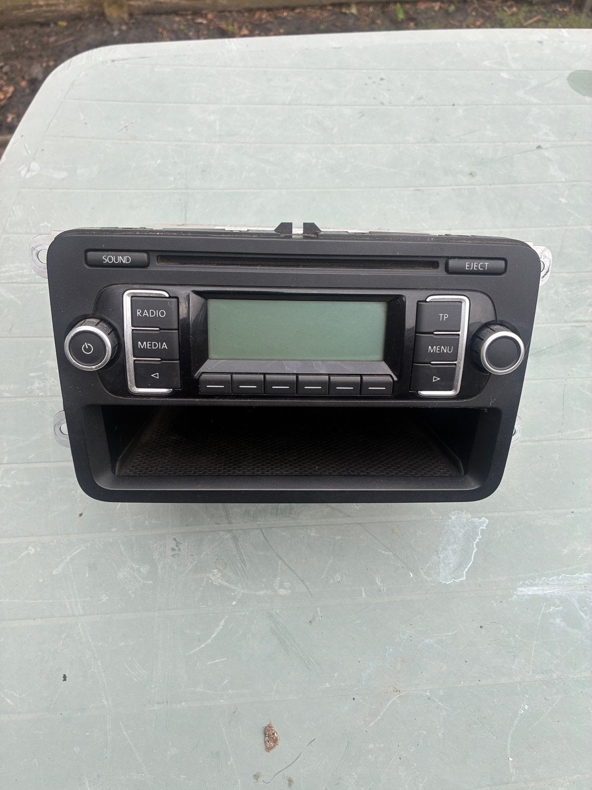Vw radio -  Volkswagen RCD 210 MP3 autoradio, Ophalen of Verzenden, Zo goed als nieuw