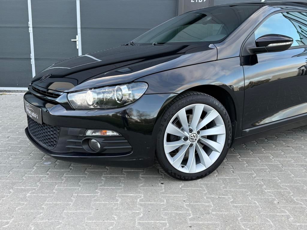 Volkswagen Scirocco 2.0 tsi highline/navi/cruise/pano, Euro 5, 4 cilinders, 1984 cc, 4 stoelen
