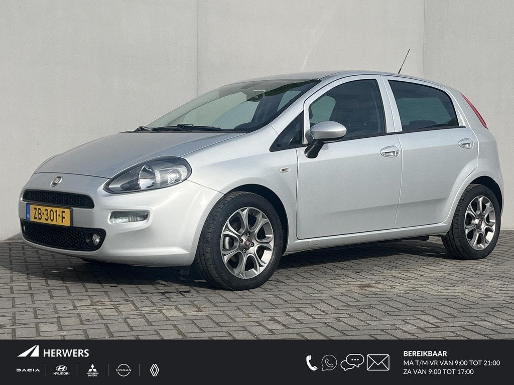 Fiat Punto Evo 0.9 TwinAir Sempre / Trekhaak (1.000KG) / Nav, Voorwielaandrijving, Gebruikt, Euro 6, 49 €/maand