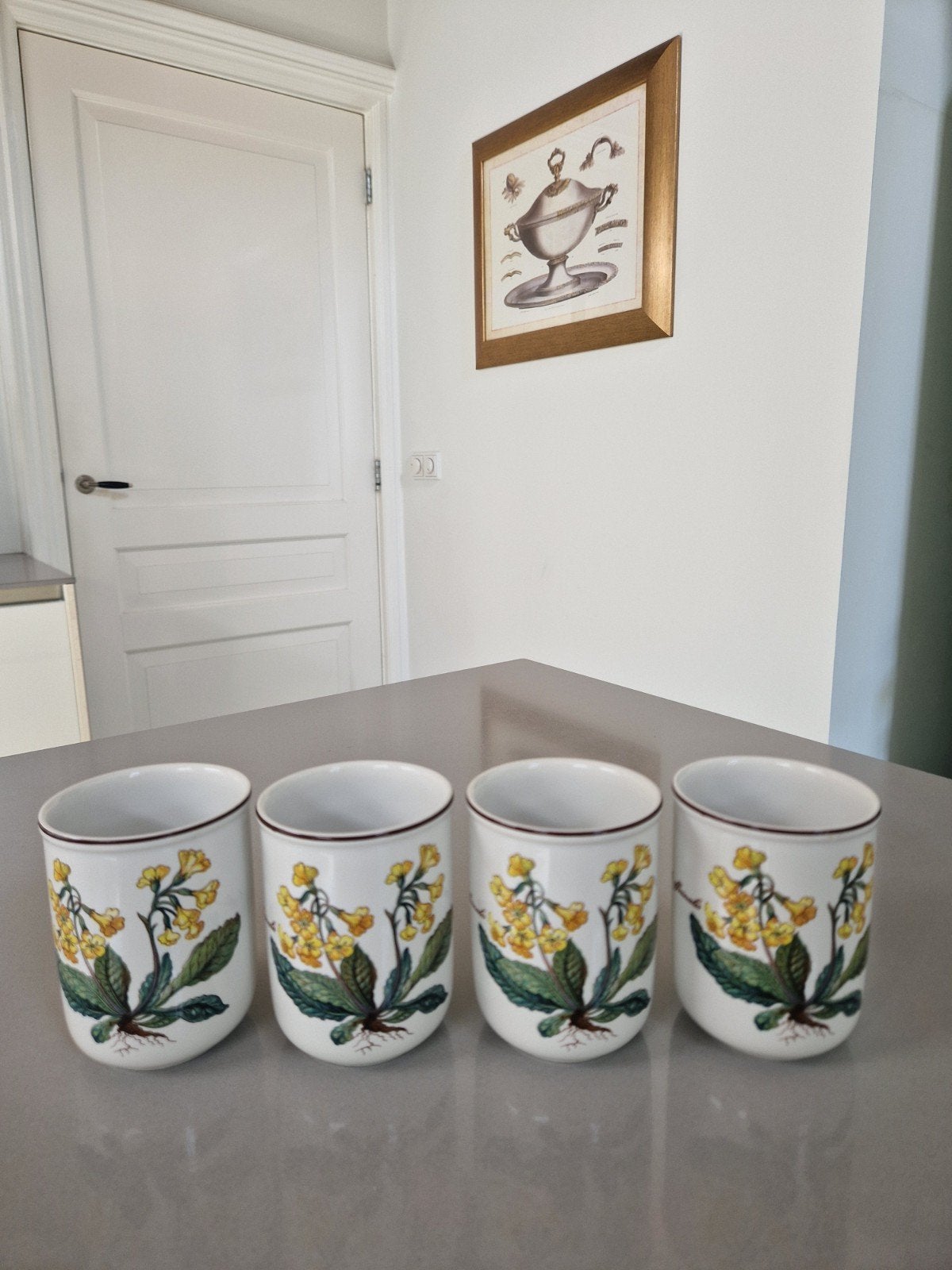 Bekers Villeroy en Boch Botanica Nieuwstaat, 6 beschikbaar, Ophalen of Verzenden, Zo goed als nieuw, Overige stijlen, Kop(pen) en/of Schotel(s)