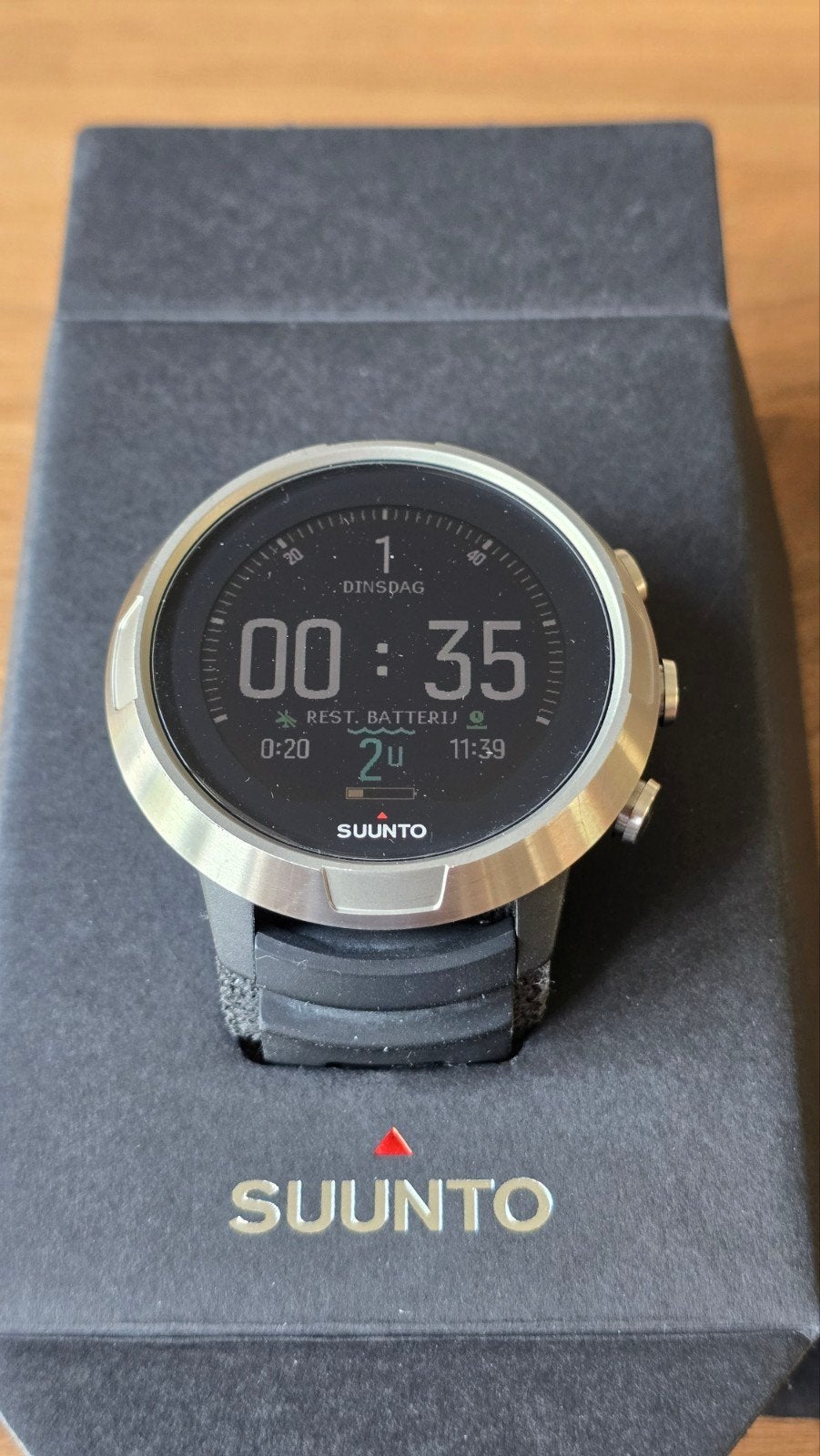 Suunto D5 Duikcomputer - Zo goed als nieuw, Zwart, Ophalen of Verzenden, Zo goed als nieuw, Suunto