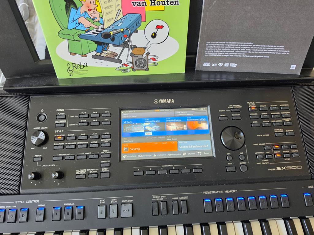 Yamaha keyboard psr sx900, Ophalen of Verzenden, Zo goed als nieuw, 61 toetsen, Yamaha