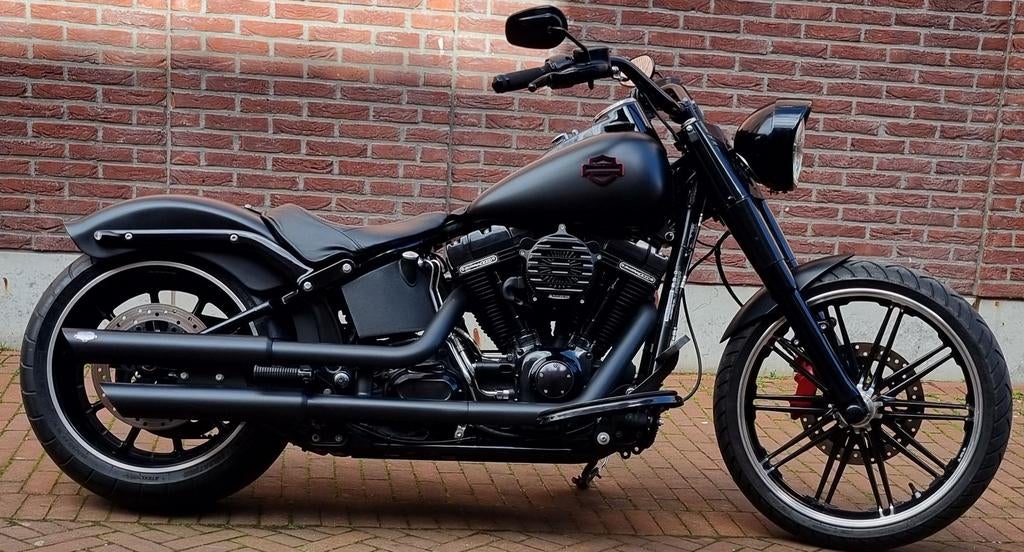 HARLEY-DAVIDSON SOFTAIL SLIM S FLSS (bj 2016), 2 cilinders, HARLEY-DAVIDSON, Bedrijf, Meer dan 35 kW
