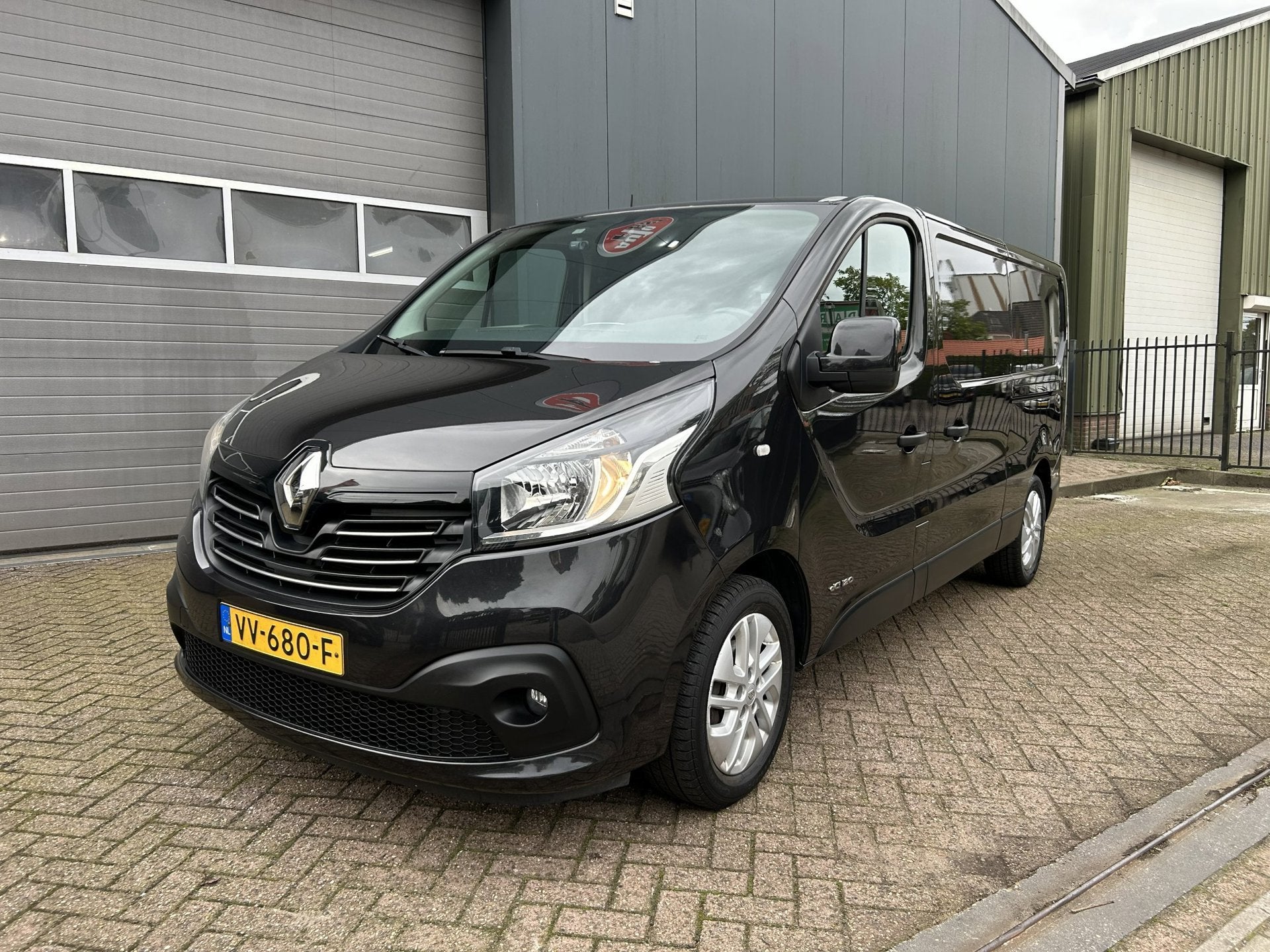 Renault Trafic 1.6 dCi T29 L2H1 Turbo2 Energy, Auto's, Voorwielaandrijving, Euro 5, Stof, Gebruikt
