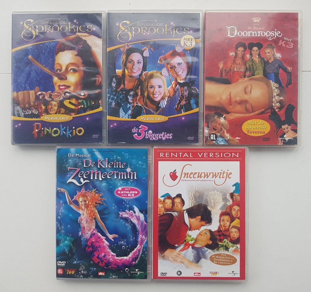 5x Musical Sprookjes Studio 100 oa. De 3 Biggetjes, Pinokkio, Alle leeftijden, Ophalen of Verzenden, Nederlands, Show