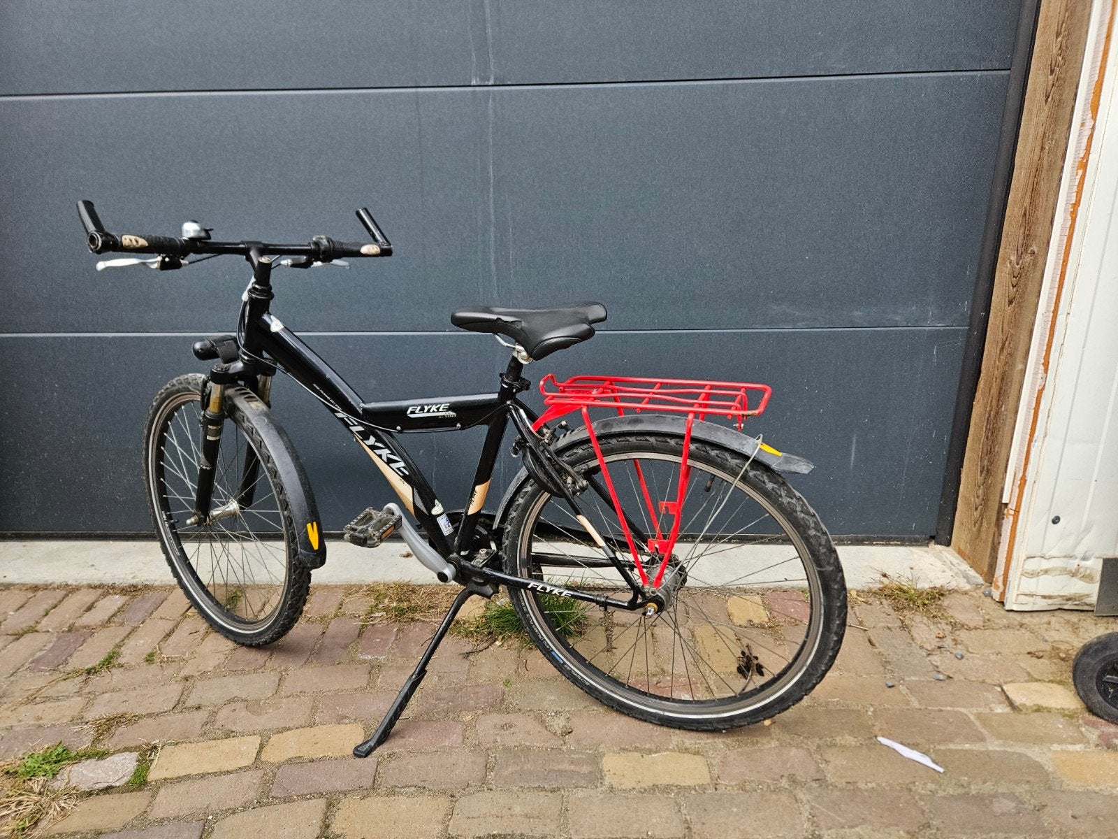 Flyke fiets met vering en bagagedrager 26 inch, Gebruikt, Vering, Velgrem, 53 tot 57 cm