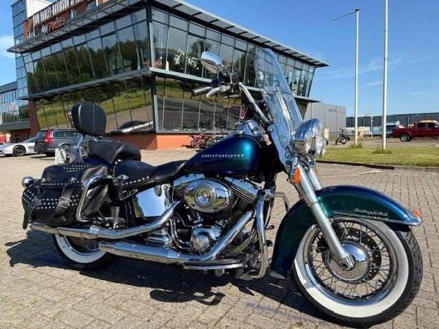 Harley-Davidson FLSTC SOFTAIL HERITAGE CLASSIC (bj 2009), Motoren, Motoren | Harley-Davidson, Dopplerlaan 26
9207 HC  Drachten, NL