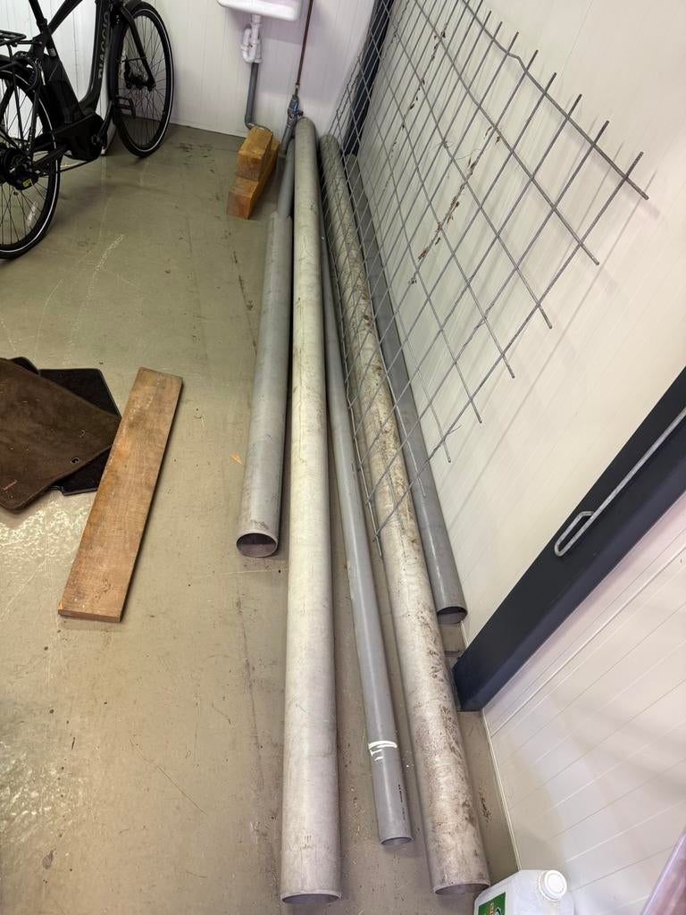 Pvc buizen, Doe-het-zelf en Verbouw, Buizen en Afvoer, Ophalen, Pvc, 2 tot 4 meter, Zo goed als nieuw