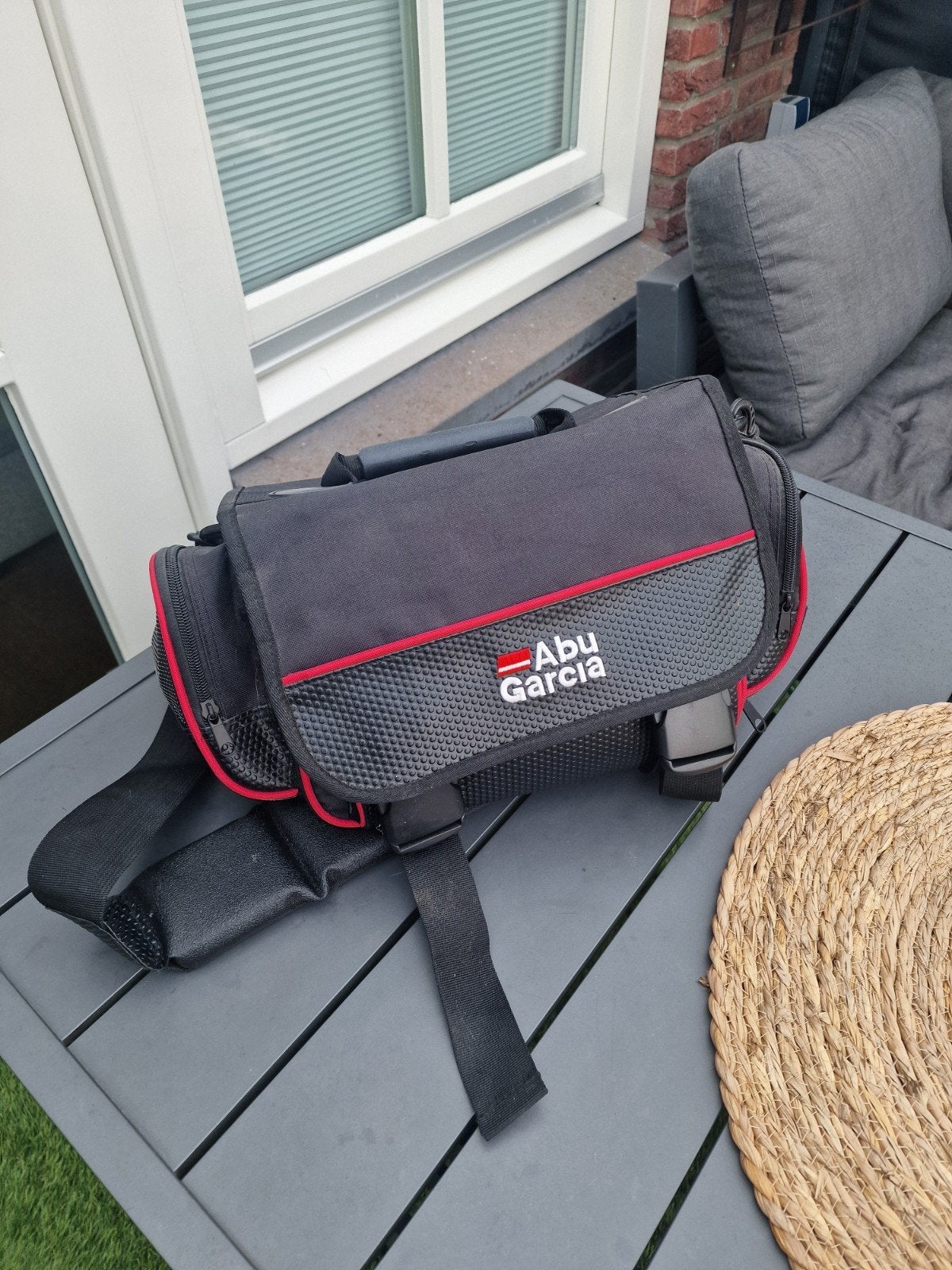 Abu Garcia schoudertas voor visspullen, Ophalen of Verzenden, Zo goed als nieuw, Koffer of Tas