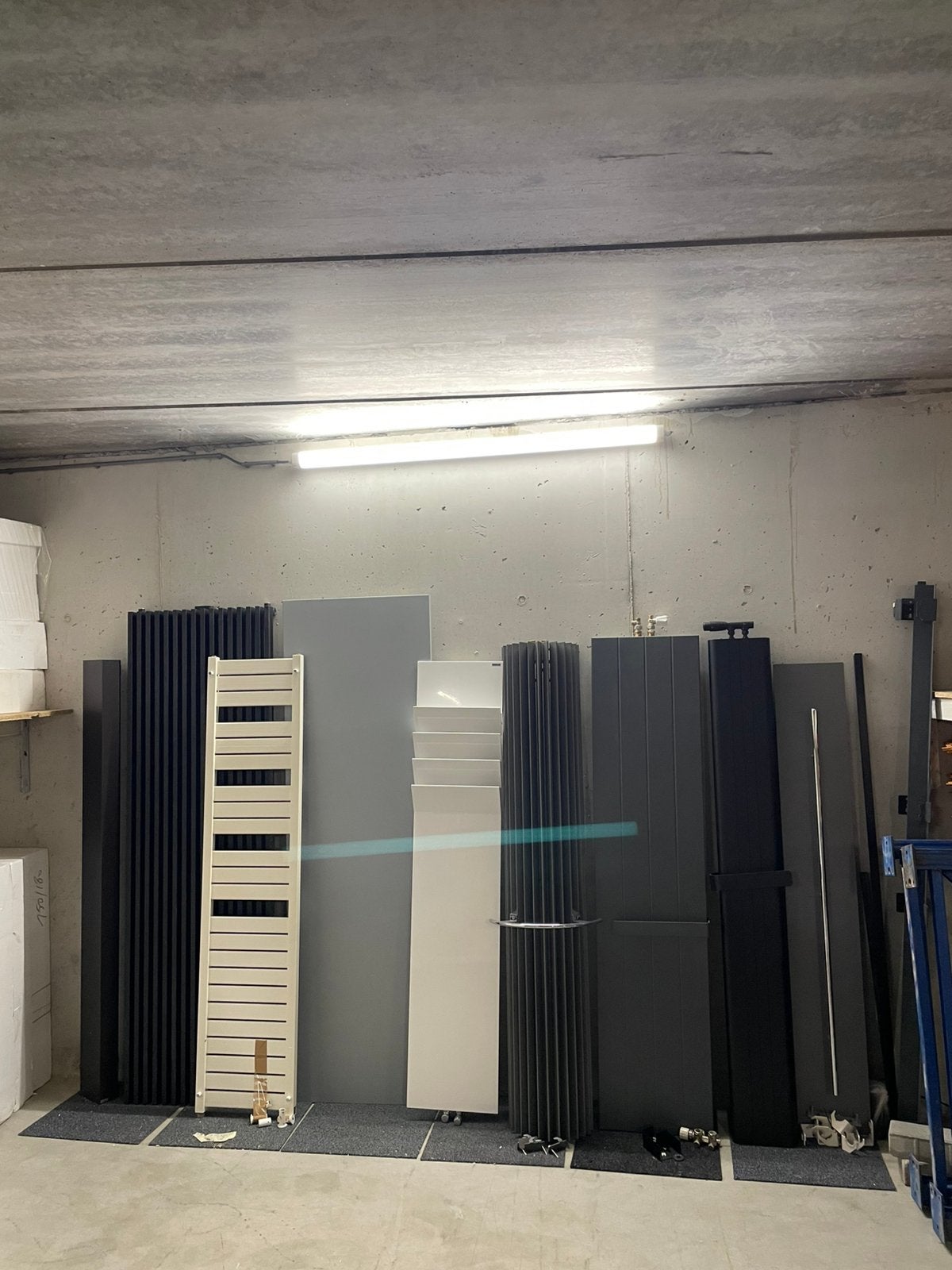 Partij radiatoren, Doe-het-zelf en Verbouw, Verwarming en Radiatoren, Ophalen, Nieuw, Radiator