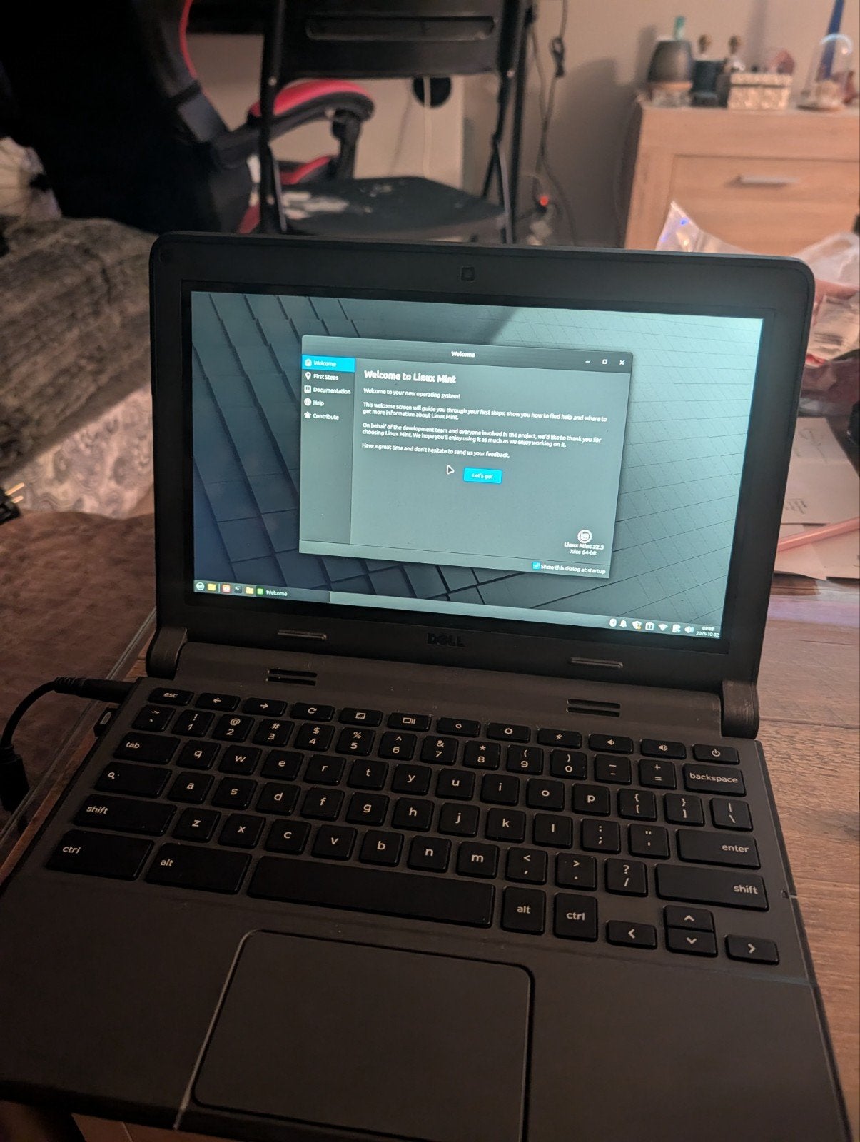 Dell Chromebook met Linux Mint - Ideaal voor browsen/Netflix, Computers en Software, Gebruikt, Qwerty, Ophalen of Verzenden, 16 GB