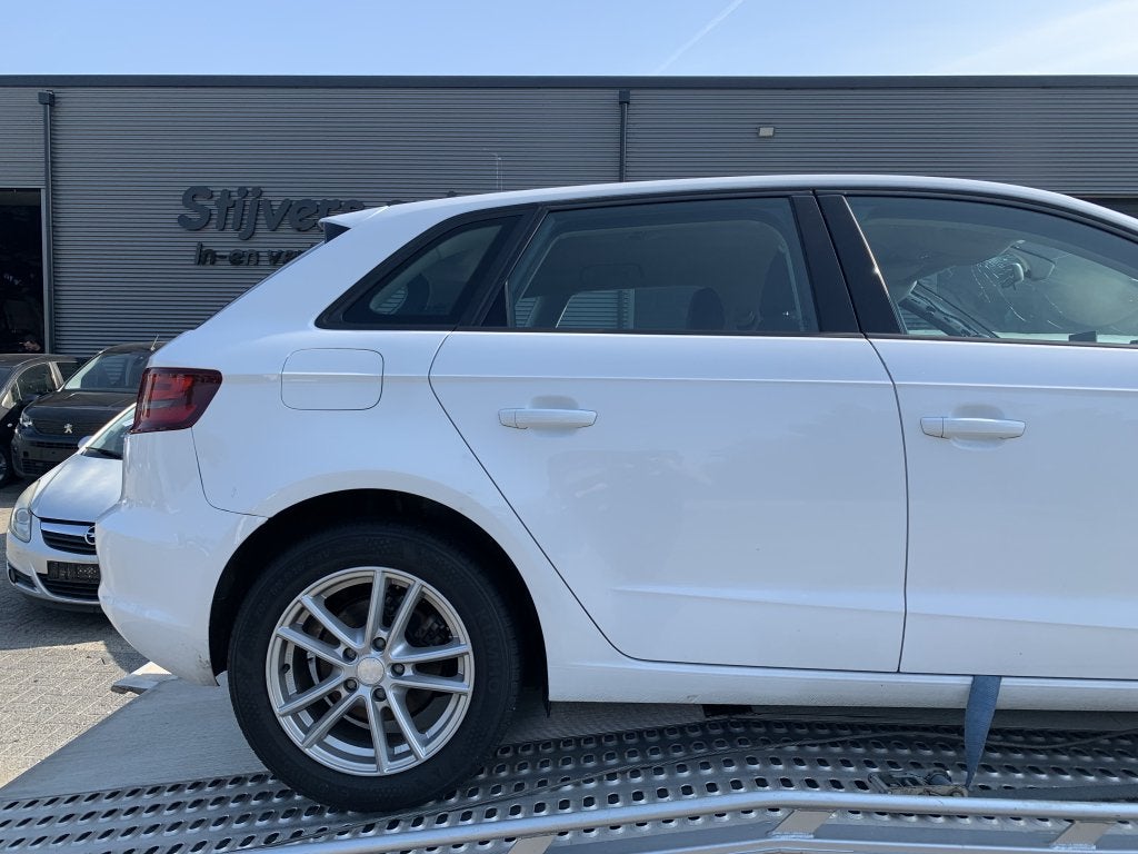 Audi A3 8V deur portier LY9C rechts achter, Auto-onderdelen, Niet ingevuld, Niet ingevuld, Niet ingevuld, Audi