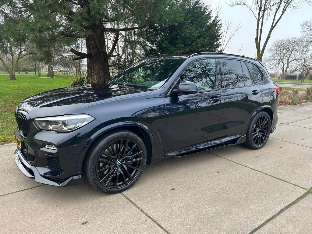BMW X5 XDrive45e High Executive Panio M stoelen Trekhaak, Gebruikt, USB, Zwart, 2410 kg