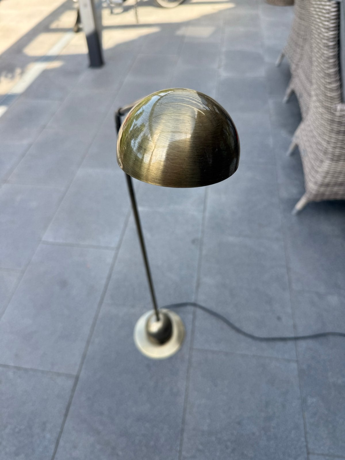 Messing vloerlamp, 1.45m hoog, verstelbaar, Huis en Inrichting, Lampen | Vloerlampen, Ophalen, Gebruikt, 100 tot 150 cm, Overige fittingen