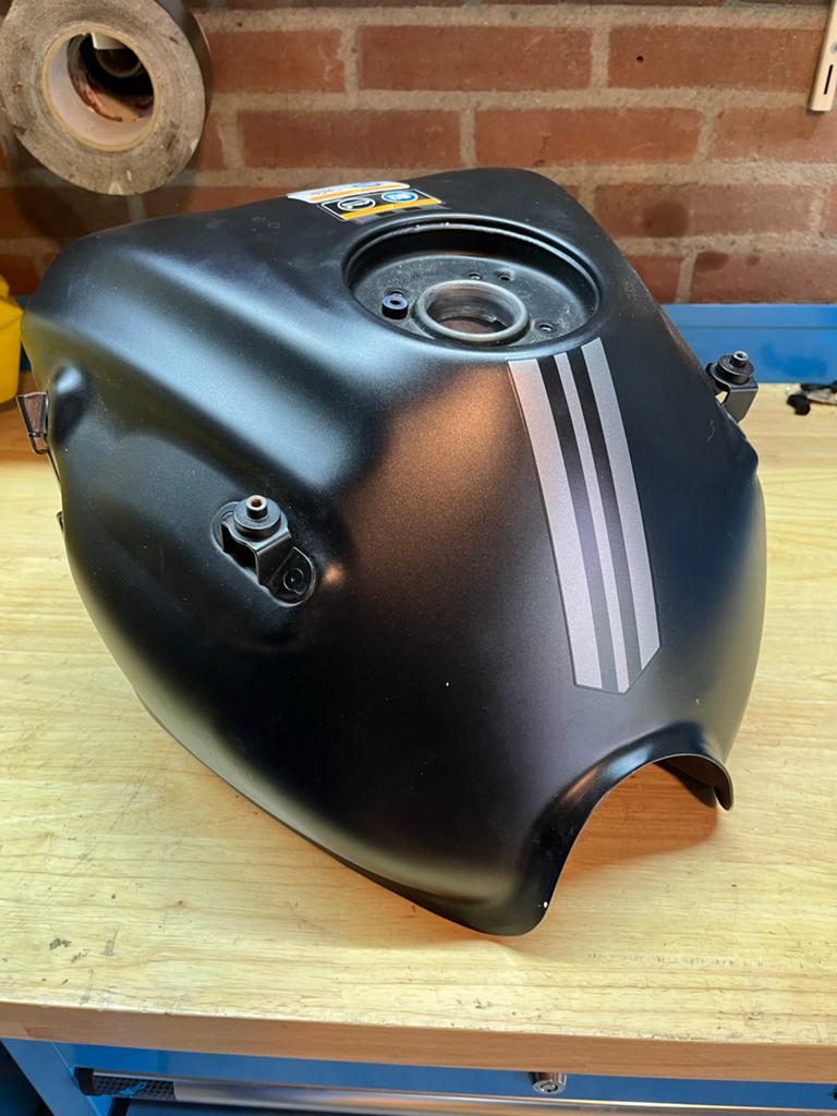 Brandstoftank Kawasaki Versys 650 uit 2024, Ophalen, Gebruikt