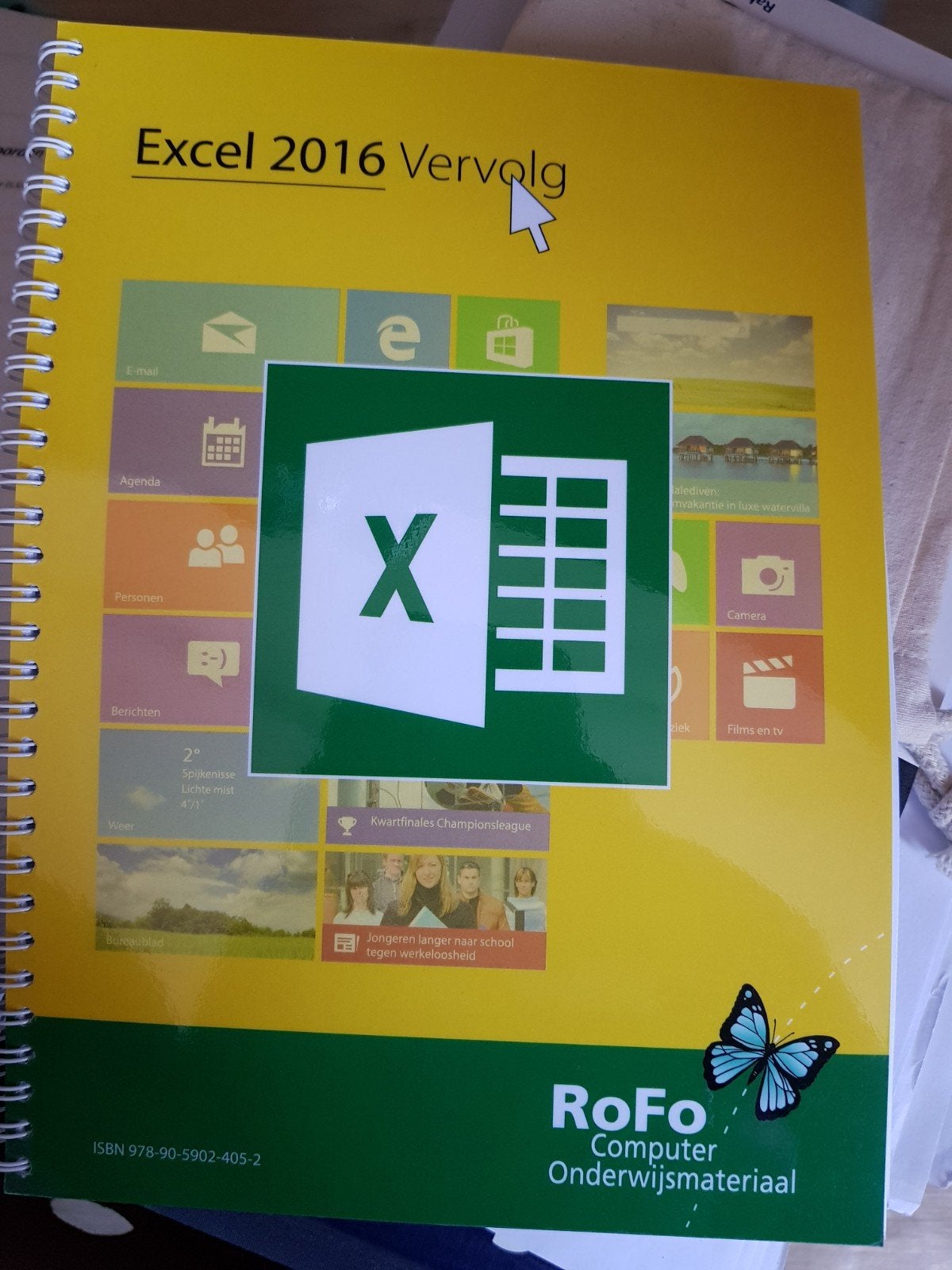 Te koop Excel boek!, Ophalen of Verzenden, Zo goed als nieuw