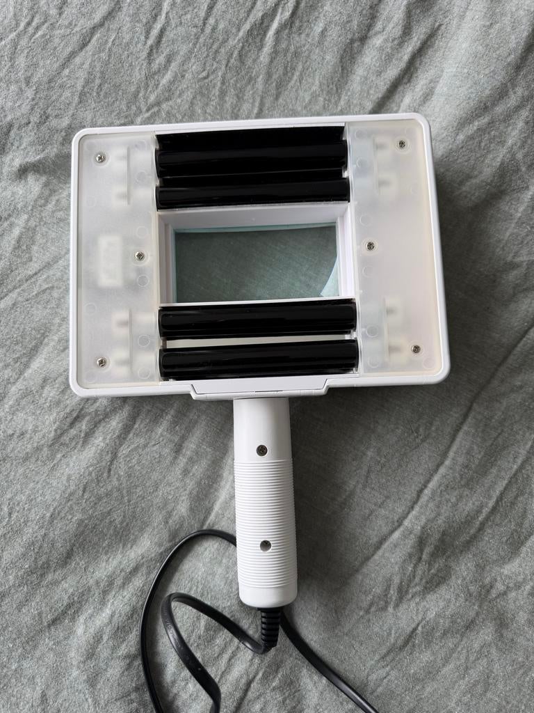 Huidanalyse lamp met vergrootglas, Hobby en Vrije tijd, Vergrootglazen, Loepen en Loeplampen, Ophalen of Verzenden, Zo goed als nieuw