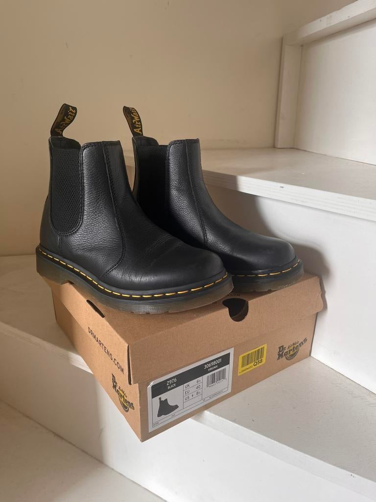 Dr Martens Chelsea boots Virginia 2976 maat 40, Zwart, Lage of Enkellaarzen, Ophalen of Verzenden, Zo goed als nieuw