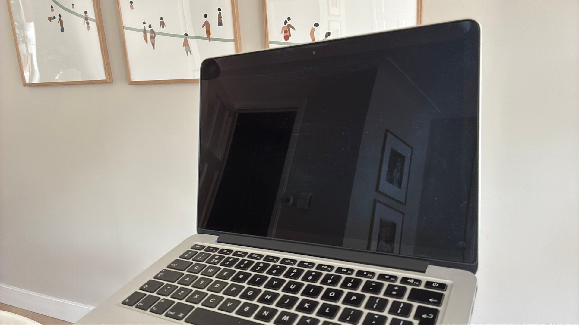 MacBook Pro Retina 13-inch (Eind 2013) - Zo goed als nieuw, 2 tot 3 Ghz, Qwerty, 8 GB, 13 inch