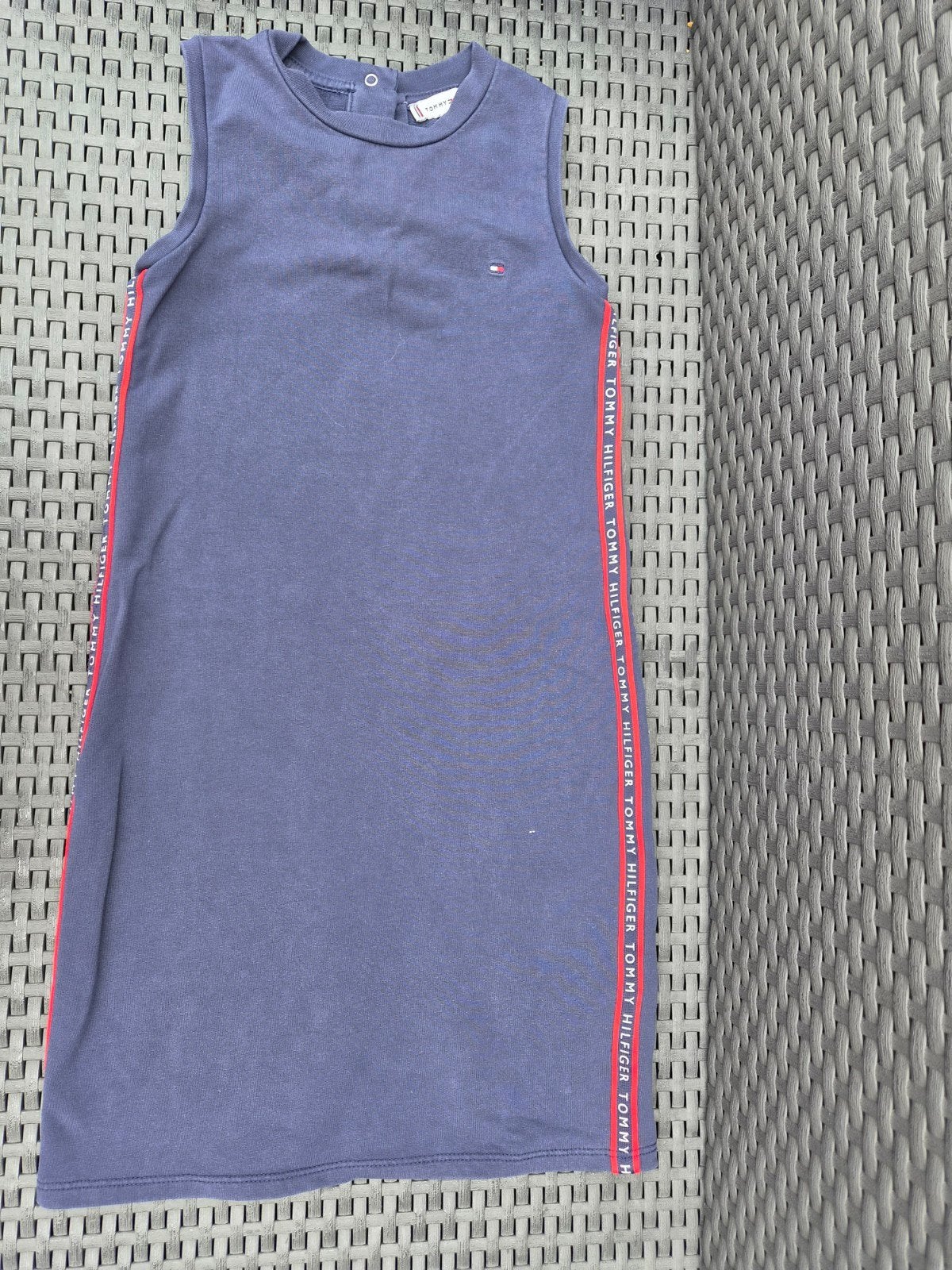 Tommy Hilfiger jurk, maat 128, Ophalen of Verzenden, Zo goed als nieuw, Meisje, Jurk of Rok
