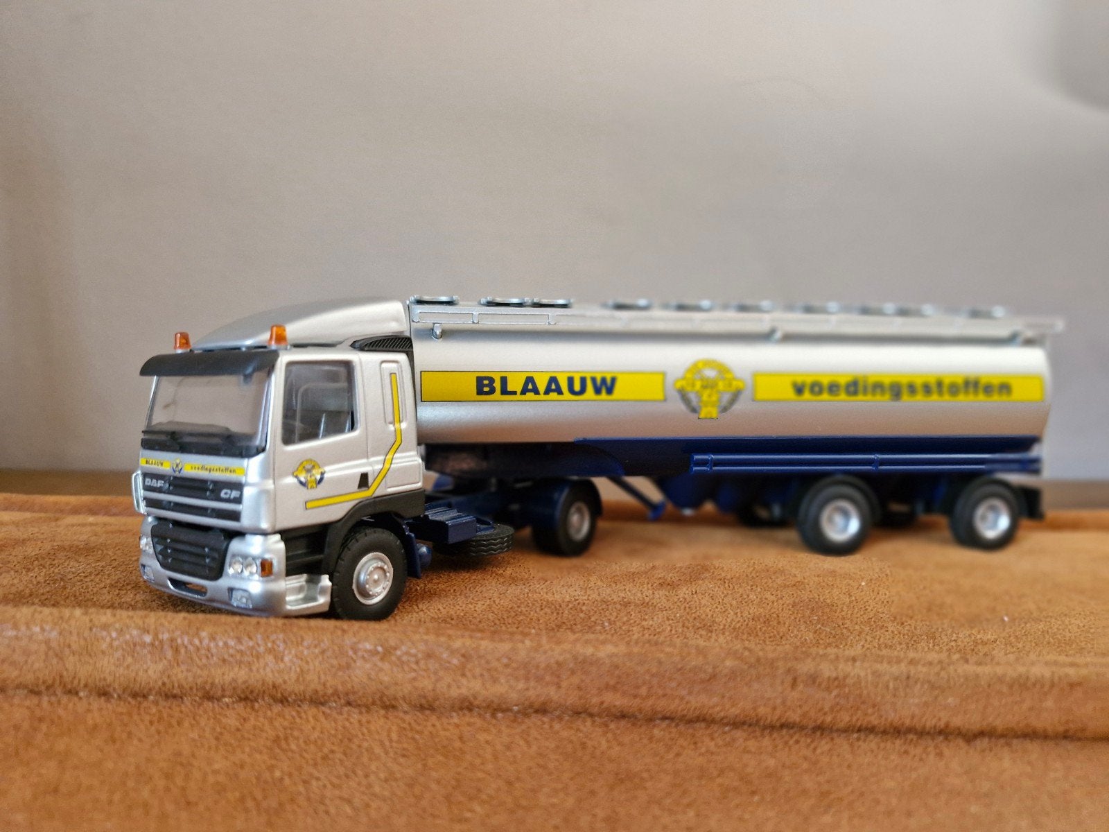 Collectorsitem DAF met Welgro bulkwagen Blaauw Oldebroek, Ophalen of Verzenden